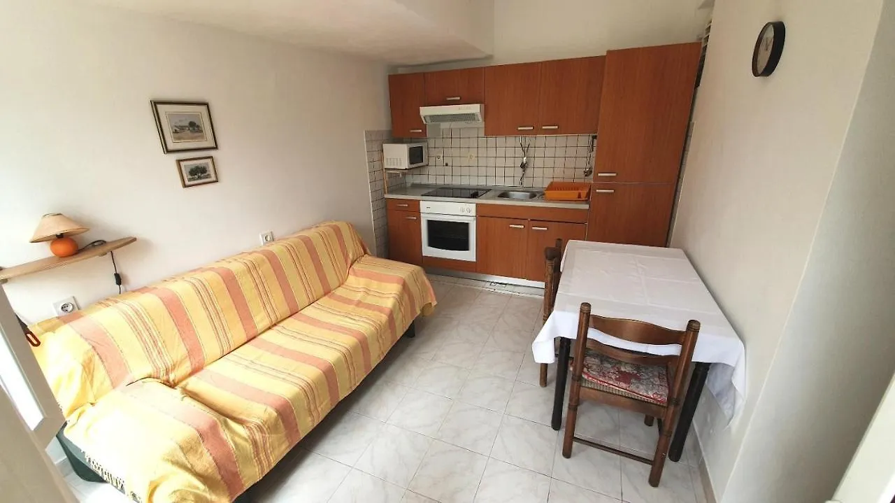 Apartments Dora Banjol