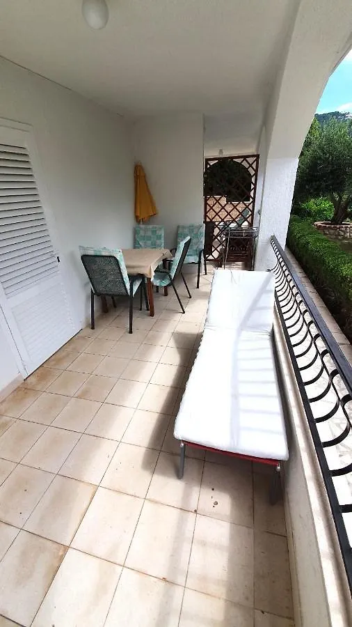 Apartments Dora Banjol