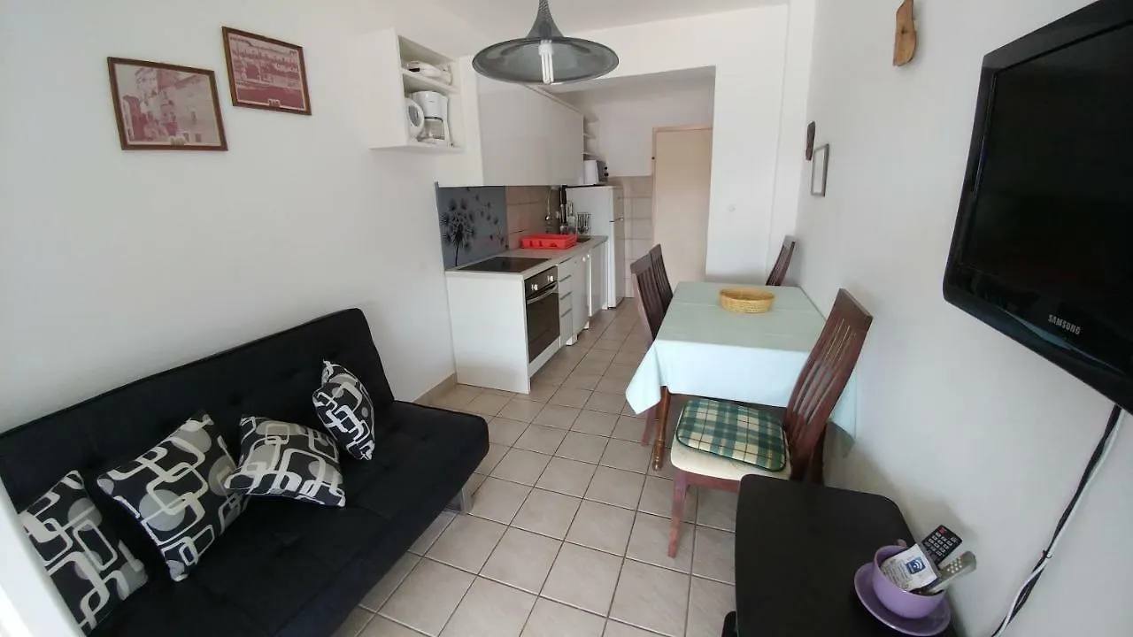 Apartments Dora Banjol