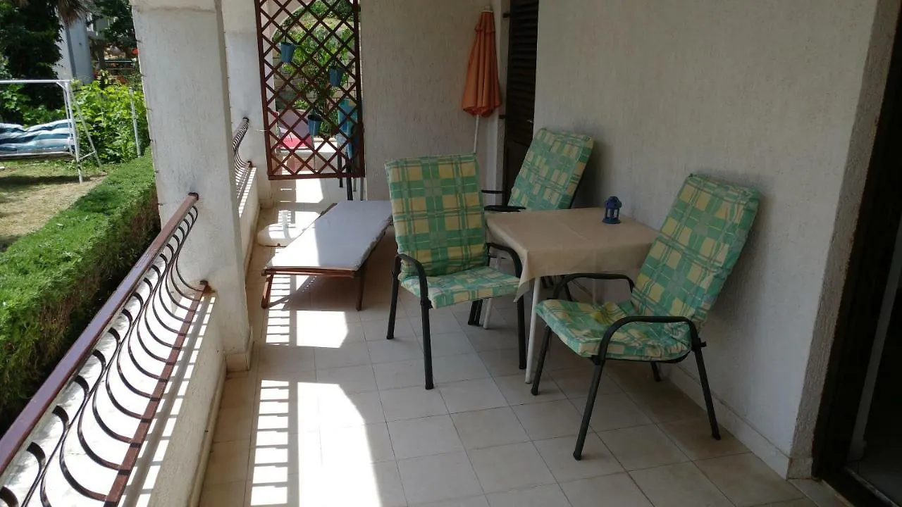 Apartments Dora Banjol