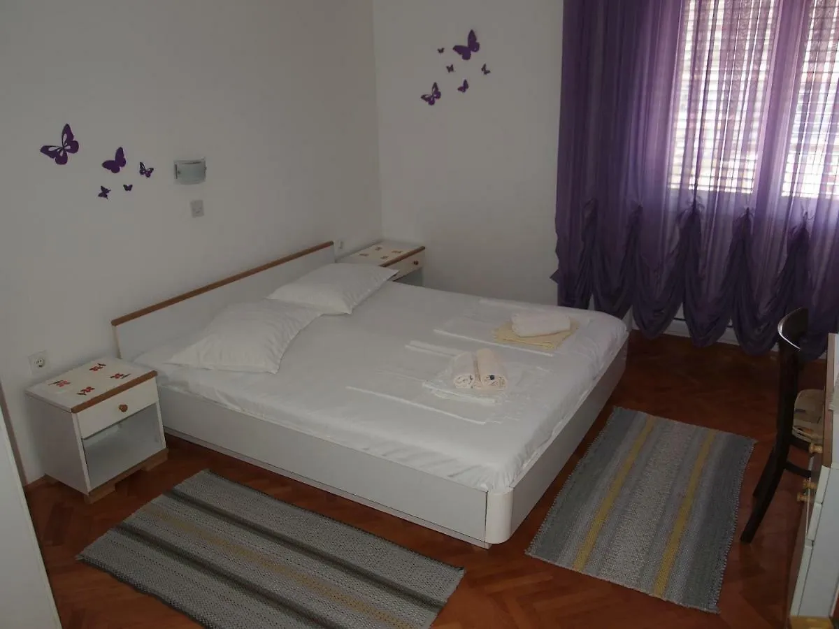 Apartments Dora Banjol